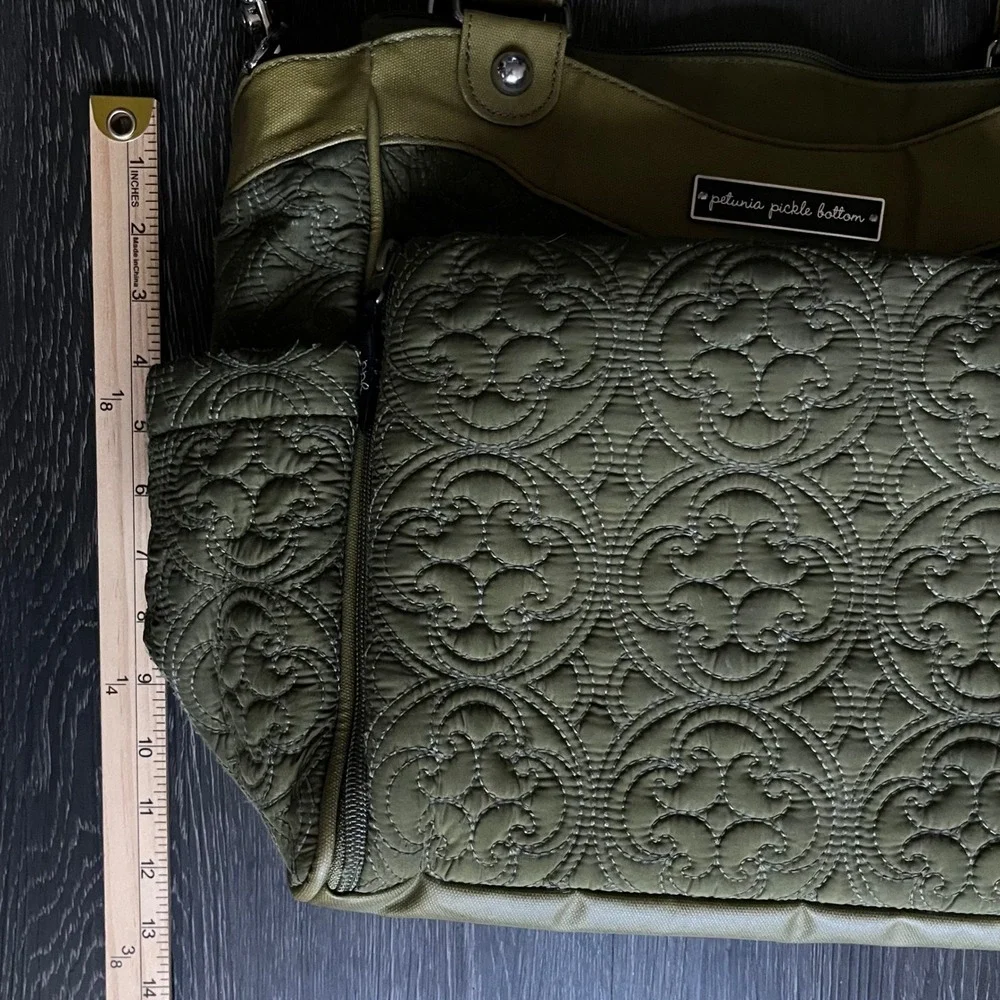 Petunia Pickle Bottom City Carryall Quilted Diaper Bag Olive Tote Crossbody Luxe